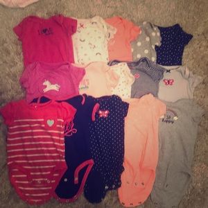 15 onesies - girls - 3 months - Carters